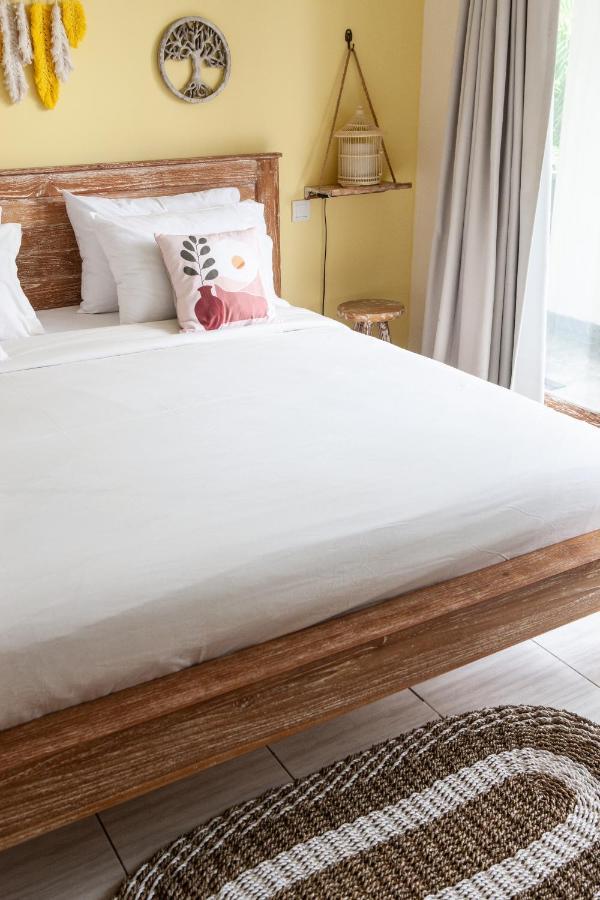 The Spare Room Bali Чангу Экстерьер фото