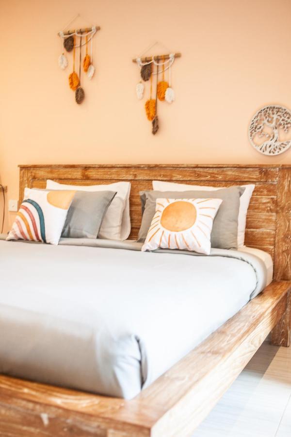 The Spare Room Bali Чангу Экстерьер фото