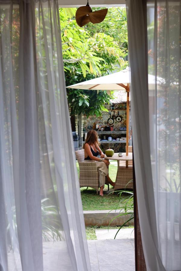The Spare Room Bali Чангу Экстерьер фото
